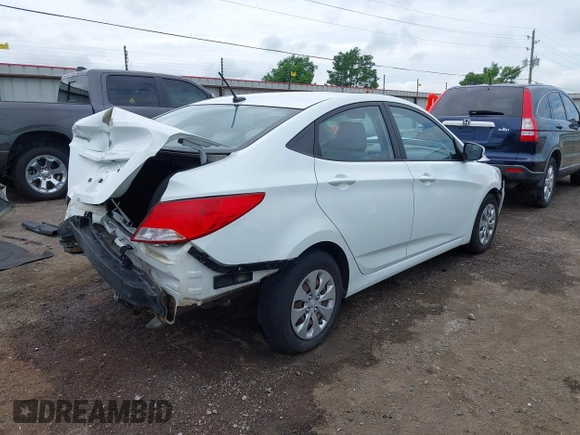 2016 Hyundai Accent SE z VIN KMHCT4AE4GU966212, wystawiony jako IAAI lot #42117073 z przebiegiem 113 751 mil mil oraz . Historia ofert i sprzedaży dostępna na DreamBid. Obrazek 4.