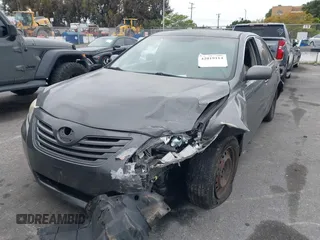 2007 Toyota Camry CE with VIN 4T1BE46K97U100171, listed as a IAAI auction lot 42019114 with 200,840 mi miles. Bid and sale history available at carsss.com. Image 2.