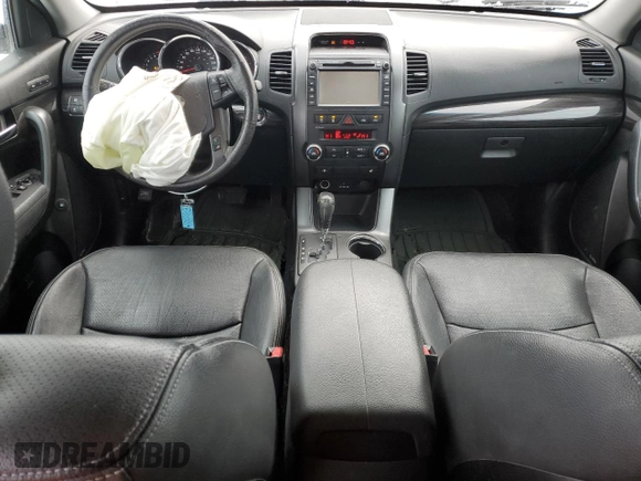2013 Kia Sorento EX with VIN 5XYKUDA21DG319556, listed as a Copart auction lot 43844915 with 206,500 mi miles and Salvage Title. Bid and sale history available at carsss.com. Image 8.
