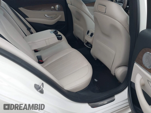 2018 Mercedes-Benz E-Class E 300 with VIN WDDZF4JB2JA350535, listed as a IAAI auction lot 41615741 with 148,004 mi miles. Bid and sale history available at carsss.com. Image 8.