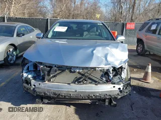 2023 Toyota Camry LE z VIN 4T1C11AK1PU771615, wystawiony jako IAAI lot #41679085 z przebiegiem 20 230 mil mil oraz . Historia ofert i sprzedaży dostępna na DreamBid. Obrazek 13.