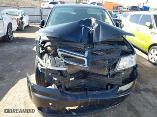 2018 Dodge Journey SE with VIN 3C4PDCAB3JT236683, listed as a IAAI auction lot 41766931 with 116,715 mi miles. Bid and sale history available at carsss.com. Image 12.