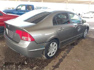 2008 Honda Civic LX with VIN 2HGFA16598H324556, listed as a IAAI auction lot 41693017 with 181,523 mi miles and . Bid and sale history available at DreamBid. Image 4.