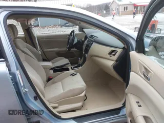 2010 Suzuki Kizashi SE with VIN JS2RE9A30A6101436, listed as a IAAI auction lot 40998132 with 140,786 mi miles and . Bid and sale history available at DreamBid. Image 5.