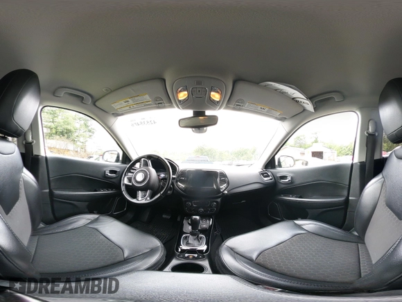 2020 Jeep Compass Latitude с VIN 3C4NJDBBXLT209729, выставлен на аукционе IAAI как лот 42535486 с пробегом 106 117 миль миль и . История ставок и продаж доступна на DreamBid. Изображение 18.