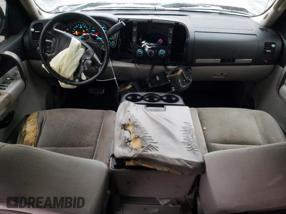 2007 Chevrolet Silverado 1500 Work Truck with VIN 2GCEC13C971577097, listed as a Copart auction lot 87866535 with 370,669 mi miles and Salvage Title. Bid and sale history available at DreamBid. Image 8.
