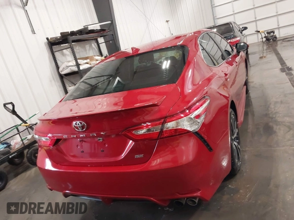 2020 Toyota Camry SE z VIN 4T1G11AKXLU378840, wystawiony jako IAAI lot #42110611 z przebiegiem 75 767 mil mil oraz . Historia ofert i sprzedaży dostępna na DreamBid. Obrazek 16.