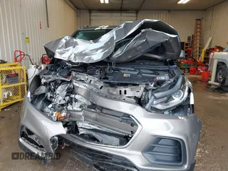 2022 Chevrolet Trax LT with VIN KL7CJPSM6NB540819, listed as a IAAI auction lot 41681957 with 29,187 mi miles. Bid and sale history available at carsss.com. Image 12.