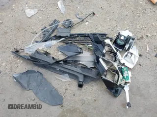 2022 Ford Escape SE Hybrid с VIN 1FMCU9BZ0NUA79005, выставлен на аукционе IAAI как лот 42123629 с пробегом 47 690 миль миль и . История ставок и продаж доступна на DreamBid. Изображение 12.