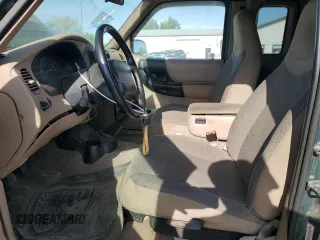 2000 Ford Ranger XL with VIN 1FTYR14V3YPB08927, listed as a Copart auction lot 56539685 with 104,142 mi miles and Clean Title. Bid and sale history available at DreamBid. Image 7.