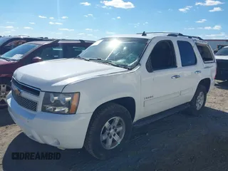 2012 Chevrolet Tahoe LS z VIN 1GNSCAE09CR289823, wystawiony jako IAAI lot #40632668 z przebiegiem 232 951 mil mil oraz . Historia ofert i sprzedaży dostępna na DreamBid. Obrazek 2.