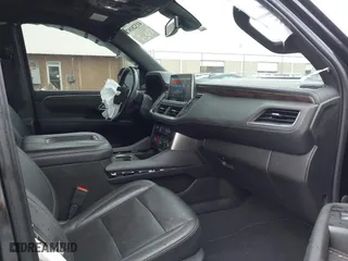 2021 Chevrolet Tahoe Z71 with VIN 1GNSKPKD7MR304897, listed as a IAAI auction lot 41528187 with 86,411 mi miles. Bid and sale history available at carsss.com. Image 5.