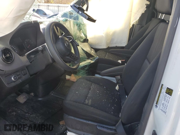 2022 Mercedes-Benz Sprinter Cargo with VIN W1Y40CHY0NT101988, listed as a Copart auction lot 84688584 with 71,888 mi miles and Salvage Title. Bid and sale history available at carsss.com. Image 7.