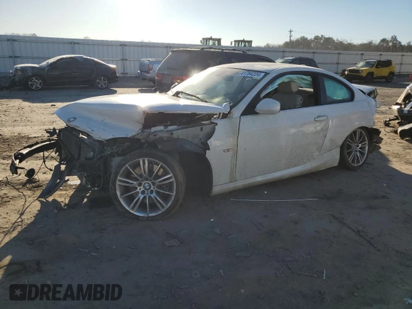 2012 BMW 3 Series 335i with VIN WBAKG7C52CE802073, listed as a Copart auction lot 41784224 with 0 mi miles and Salvage Title. Bid and sale history available at carsss.com. Image 1.