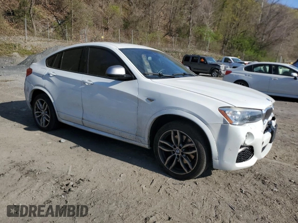 2018 BMW X4 M40i z VIN 5UXXW7C53J0W64628, wystawiony jako Copart lot #53244455 z przebiegiem 111 949 mil mil oraz Szkoda całkowita • Salvage title. Historia ofert i sprzedaży dostępna na DreamBid. Obrazek 4.