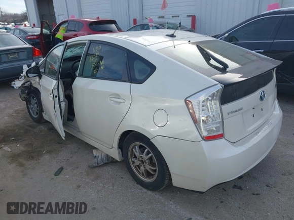 2011 Toyota Prius I with VIN JTDKN3DU2B5285783, listed as a IAAI auction lot 38320380 with Not Provided miles and . Bid and sale history available at DreamBid. Image 3.