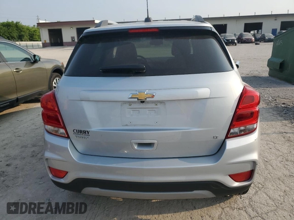 2020 Chevrolet Trax LT z VIN 3GNCJLSB7LL337533, wystawiony jako Copart lot #58937595 z przebiegiem 18 622 mil mil oraz Szkoda całkowita • Salvage title. Historia ofert i sprzedaży dostępna na DreamBid. Obrazek 6.
