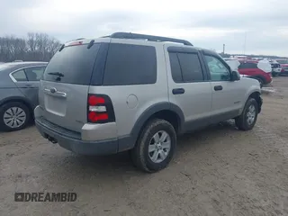 2006 Ford Explorer XLT with VIN 1FMEU73E96ZA24422, listed as a IAAI auction lot 41634581 with 158,475 mi miles. Bid and sale history available at carsss.com. Image 4.