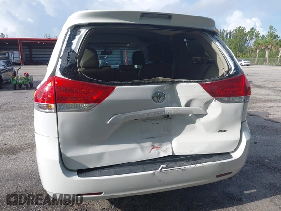 2012 Toyota Sienna XLE AAS with VIN 5TDYK3DC4CS186081, listed as a IAAI auction lot 42481131 with 187,849 mi miles and . Bid and sale history available at DreamBid. Image 6.