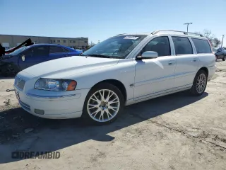 2006 Volvo V70 2.5L Turbo with VIN YV1SW592262572865, listed as a Copart auction lot 47440375 with 266,161 mi miles and Clean Title. Bid and sale history available at carsss.com. Image 1.