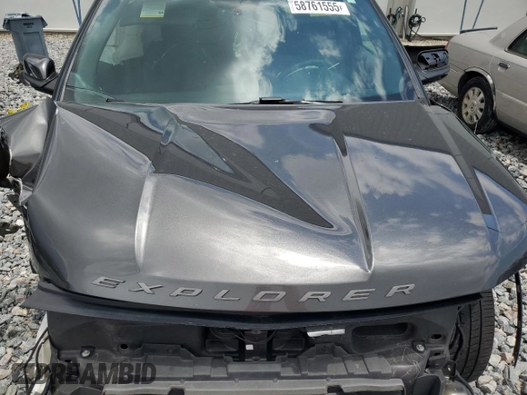 2018 Ford Explorer XLT z VIN 1FM5K7D88JGC64032, wystawiony jako Copart lot #58761555 z przebiegiem 92 190 mil mil oraz Nie do naprawy • Non repairable. Historia ofert i sprzedaży dostępna na DreamBid. Obrazek 12.