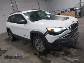 2021 Jeep Cherokee Trailhawk with VIN 1C4PJMBX8MD139644, listed as a IAAI auction lot 42419334 with 68,333 mi miles and . Bid and sale history available at DreamBid. Image 1.