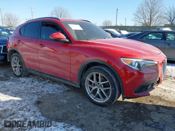 2019 Alfa Romeo Stelvio z VIN ZASPAKAN9K7C49108, wystawiony jako IAAI lot #41365234 z przebiegiem 53 196 mil mil oraz . Historia ofert i sprzedaży dostępna na DreamBid. Obrazek 1.