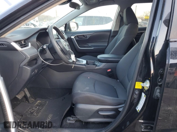 2020 Toyota RAV4 LE with VIN 2T3H1RFV2LW069649, listed as a Copart auction lot 88353615 with 32,050 mi miles and Salvage Title. Bid and sale history available at DreamBid. Image 7.