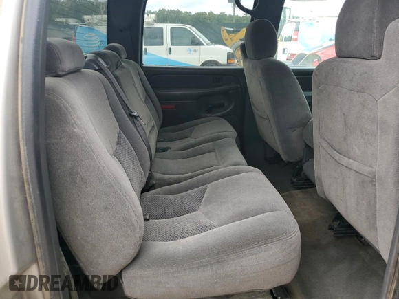 2007 Chevrolet Silverado 1500 LS with VIN 2GCEC13V871156523, listed as a Copart auction lot 53864385 with 385,053 mi miles and Salvage Title. Bid and sale history available at DreamBid. Image 10.