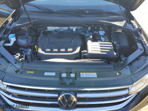 2024 Volkswagen Tiguan SEL R-Line with VIN 3VV4B7AX8RM156427, listed as a Copart auction lot 43564015 with 0 mi miles and Salvage Title. Bid and sale history available at carsss.com. Image 12.