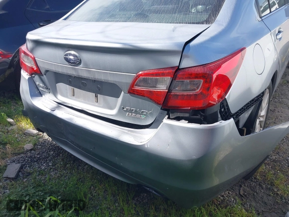 2017 Subaru Legacy Premium with VIN 4S3BNAF63H3048842, listed as a IAAI auction lot 41841895 with 142,523 mi miles. Bid and sale history available at carsss.com. Image 16.