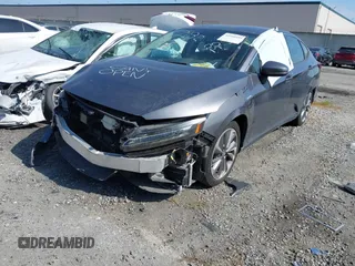 2018 Honda Clarity Plug-In Hybrid with VIN JHMZC5F19JC021696, listed as a IAAI auction lot 41920191 with 1 mi miles. Bid and sale history available at carsss.com. Image 19.