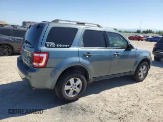 2010 Ford Escape XLT с VIN 1FMCU0D78AKC42318, выставлен на аукционе Copart как лот 61623385 с пробегом 118 353 миль миль и Чистый • Clean title. История ставок и продаж доступна на DreamBid. Изображение 3.