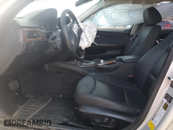 2006 BMW 3 Series 325i with VIN WBAVB13576PT06204, listed as a Copart auction lot 61874875 with Not provided miles and Salvage title. Bid and sale history available at DreamBid. Image 7.