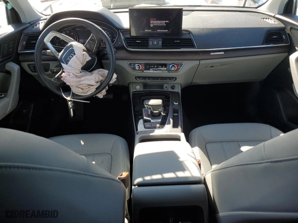 2021 Audi Q5 Premium with VIN WA1AAAFY0M2043357, listed as a Copart auction lot 46441855 with 54,039 mi miles and Salvage Title. Bid and sale history available at carsss.com. Image 8.