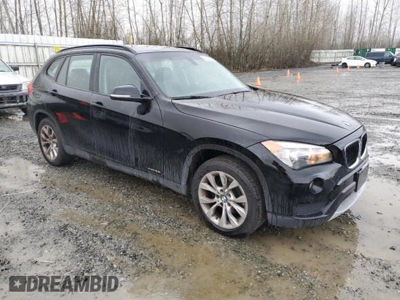 2013 BMW X1 xDrive28i with VIN WBAVL1C53DVR91761, listed as a Copart auction lot 49536705 with 166,700 mi miles and Clean Title. Bid and sale history available at carsss.com. Image 4.