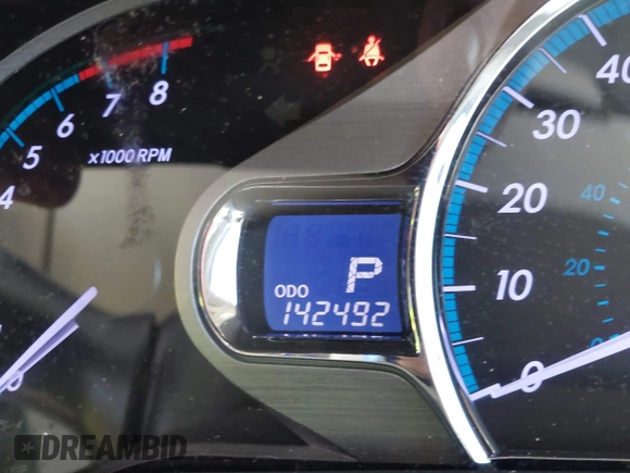 2011 Toyota Sienna XLE AAS with VIN 5TDYK3DC8BS045352, listed as a IAAI auction lot 41401955 with 142,492 mi miles and . Bid and sale history available at DreamBid. Image 7.