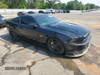 2013 Ford Mustang GT with VIN 1ZVBP8CF2D5202086, listed as a Copart auction lot 52985025 with 83,074 mi miles and Salvage Title. Bid and sale history available at DreamBid. Image 4.
