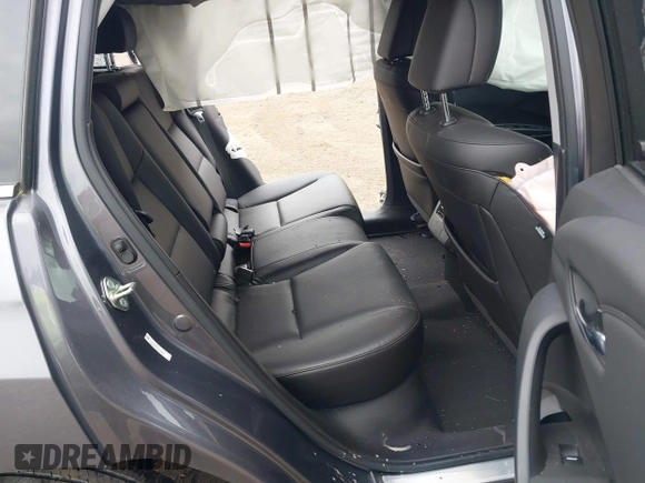 2017 Acura RDX z VIN 5J8TB4H39HL022443, wystawiony jako IAAI lot #42081468 z przebiegiem 46 400 mil mil oraz . Historia ofert i sprzedaży dostępna na DreamBid. Obrazek 8.