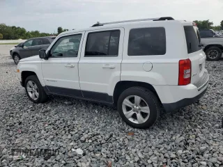 2014 Jeep Patriot Limited z VIN 1C4NJRCB1ED569802, wystawiony jako Copart lot #58661365 z przebiegiem 213 294 mil mil oraz Czysty tytuł • Clean title. Historia ofert i sprzedaży dostępna na DreamBid. Obrazek 2.