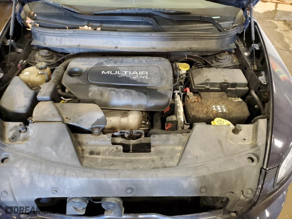 2014 Jeep Cherokee Sport with VIN 1C4PJLAB1EW231040, listed as a Copart auction lot 50373295 with 250,498 mi miles and Clean Title. Bid and sale history available at carsss.com. Image 12.