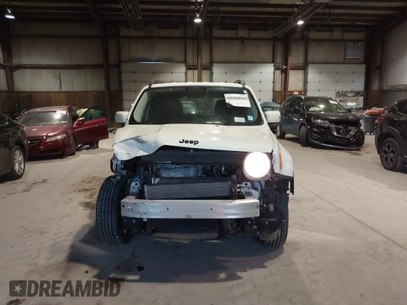 2017 Jeep Renegade Latitude with VIN ZACCJBBB7HPE84209, listed as a IAAI auction lot 41284064 with 81,801 mi miles. Bid and sale history available at carsss.com. Image 13.