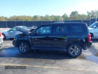 2017 Jeep Patriot Sport with VIN 1C4NJPBA6HD185760, listed as a IAAI auction lot 40723625 with 118,850 mi miles. Bid and sale history available at carsss.com. Image 14.