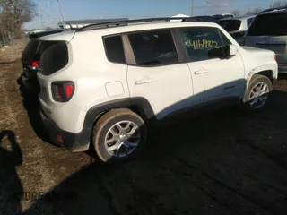 2018 Jeep Renegade Latitude with VIN ZACCJABB7JPG80778, listed as a IAAI auction lot 41619812 with 118,256 mi miles and . Bid and sale history available at DreamBid. Image 4.
