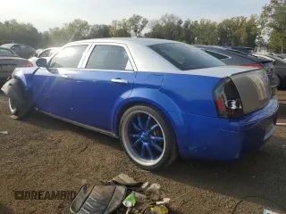 2006 Chrysler 300 with VIN 2C3LA43R86H263258, listed as a Copart auction lot 71662924 with 188,217 mi miles and Salvage Title. Bid and sale history available at carsss.com. Image 2.
