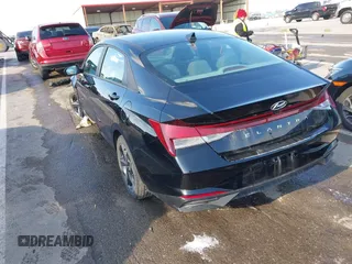 2023 Hyundai Elantra SEL with VIN KMHLS4AG4PU606765, listed as a IAAI auction lot 41056438 with 24,137 mi miles and . Bid and sale history available at DreamBid. Image 3.
