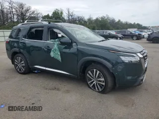 2022 Nissan Pathfinder Platinum with VIN 5N1DR3DK5NC262389, listed as a Copart auction lot 64742985 with 39,985 mi miles and Salvage title. Bid and sale history available at DreamBid. Image 4.
