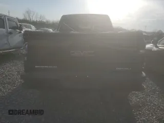 2017 GMC Sierra 2500HD Denali z VIN 1GT12UEY6HF232938, wystawiony jako Copart lot #49150515 z przebiegiem 116 949 mil mil oraz Szkoda całkowita • Salvage title. Historia ofert i sprzedaży dostępna na DreamBid. Obrazek 6.