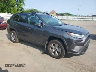 2024 Toyota RAV4 XLE with VIN 2T3P1RFV5RW410420, listed as a Copart auction lot 58900775 with 19,036 mi miles and Salvage title. Bid and sale history available at DreamBid. Image 4.