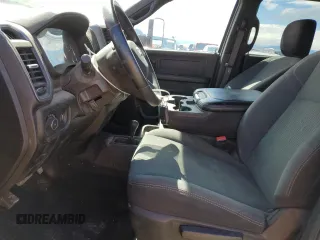 2021 Ram 3500 Tradesman with VIN 3C63RRGL0MG565753, listed as a Copart auction lot 43381555 with 117,784 mi miles and Salvage Title. Bid and sale history available at carsss.com. Image 7.